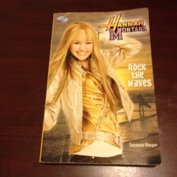 Disney's Hannah Montana Book - Picture 1 of 8